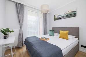 Apartment, 1 Schlafzimmer, Balkon | 1 Schlafzimmer, individuell dekoriert, Schreibtisch