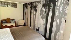 5 camere, ferro/asse da stiro, Wi-Fi gratuito