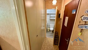 Hårføner og sjampo