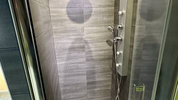 Shower, hair dryer, shampoo