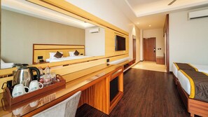 Deluxe Double Room | In-room safe, blackout drapes, soundproofing, iron/ironing board - The residences at CSE  (Bengaluru)