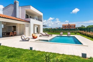 Pool - Villa Jan in Valbandon (Valbandon)