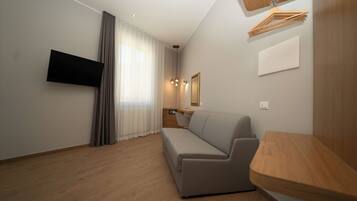 Comfort Suite, City View | 1 bedroom, Frette Italian sheets, premium bedding, down duvets