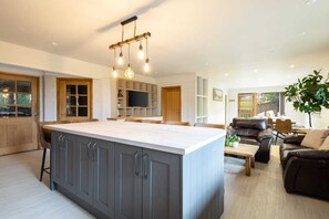 Interior - Host & Stay | Crackin' View (Hexham)