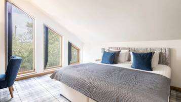 10 makuuhuonetta, silitysrauta/-lauta, vauvan matkasänky, ilmainen Wi-Fi