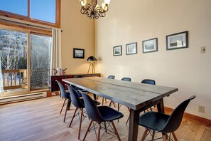 Dining - STH28 | Ski In/Out | Winter Shuttle | Pool | Hot Tub (Steamboat Springs)