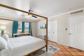 3 chambres, fer et planche Ă repasser, Wi-Fi, draps fournis