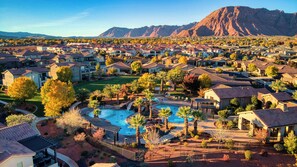 Pool - Elite Retreat #87: Private Pool, Waterpark, Lazy River (Santa Clara)