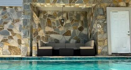 Padre Beach House 5 Bedroom Home by RedAwning