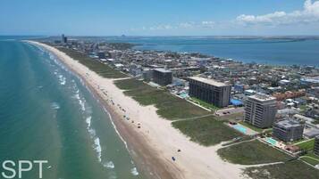 House, 4 Bedrooms | Beach | Beach nearby