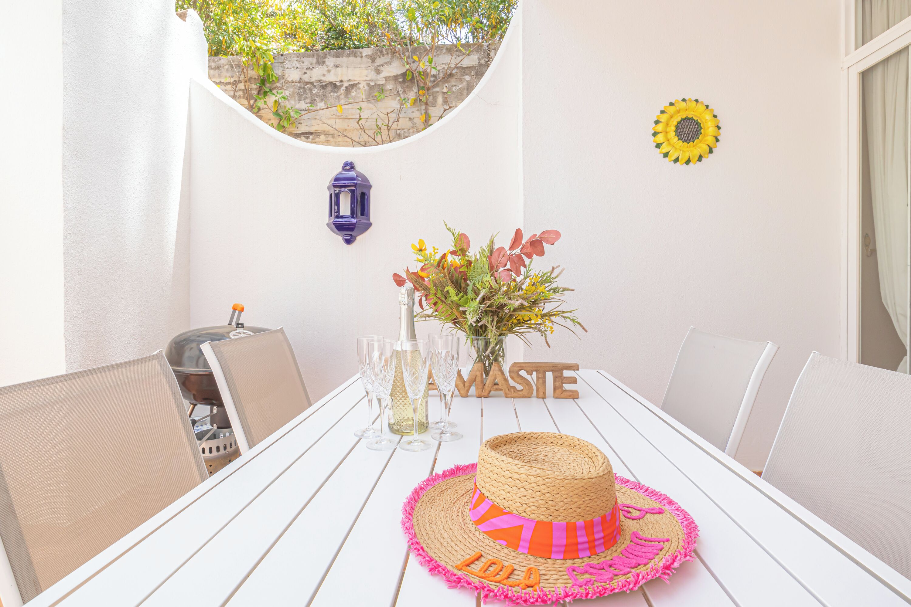 Family Townhome, Multiple Bedrooms, 2 Bathrooms (Casa limonero Miraflores) | Outdoor dining