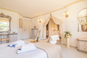 Nhà liên kế dành cho gia đình, nhiều phòng ngủ, 2 phòng tắm (Casa limonero Miraflores) | 3 phòng ngủ, khu vực làm việc phù hợp cho laptop 