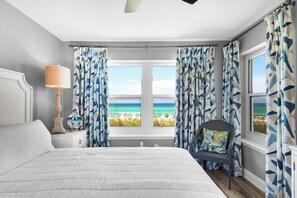 3 bedrooms, iron/ironing board, free WiFi, bed sheets - Beach Front-Gulf Front Master-Heated Pool-3BR Emerald Dunes 103 (Destin)