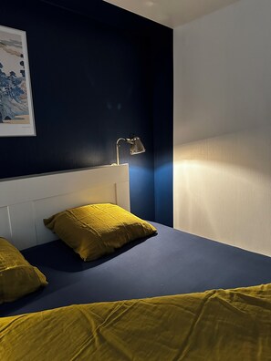 1 bedroom, WiFi, bed sheets