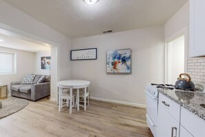 Interior - This duplex is a 1 bedroom(s), 1 bathrooms, located in Albuquerque, NM. (Albuquerque)