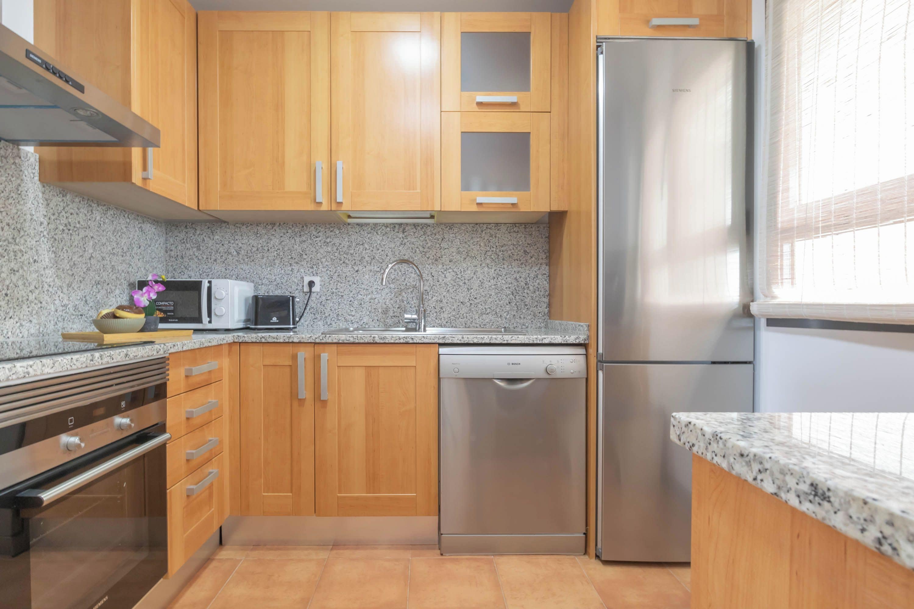Family Apartment, 2 Bedrooms, 2 Bathrooms, Mountainside (Sunset Golf Elegance) | Private kitchen