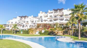 Seasonal outdoor pool