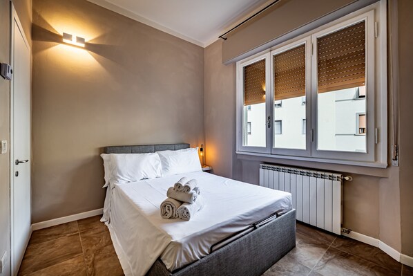 Iron/ironing board, free WiFi, bed sheets - YiD luxury studio (Florence)