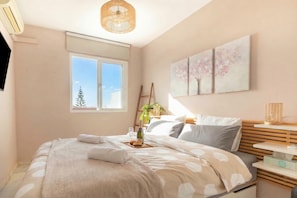 1 bedroom, iron/ironing board, free WiFi, bed sheets