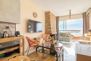 21-inch flat-screen TV with cable channels - Las Gaviotas de Calahonda (Mijas)