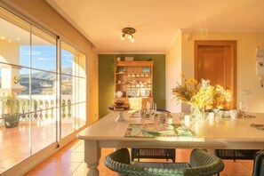 Dining - Villa Carlos Mijas Golf (Mijas)