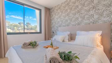 Honeymoon House, 3 Bedrooms, 2 Bathrooms (Casa La Cala Valvega) | 3 bedrooms