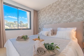 Honeymoon House, 3 Bedrooms, 2 Bathrooms (Casa La Cala Valvega) - Casa La Cala Valvega (Mijas)
