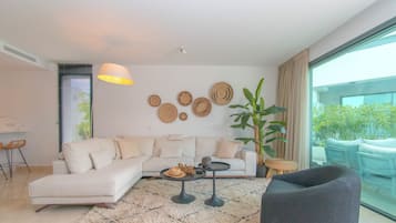 21-inch flat-screen TV with cable channels