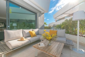 Maison Lune de Miel, plusieurs chambres, 2 salles de bains (Casa La Cala Valvega) | Extérieur