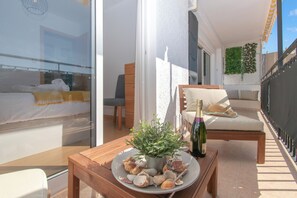 Honeymoon Apartment, Multiple Bedrooms (Cambural Beach Apartment) | Terrace/patio