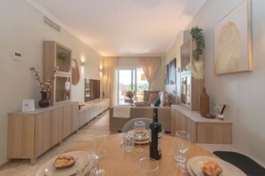 Dining - Paraiso De Riviera (Mijas)