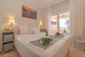 Departamento de luna de miel, varias habitaciones, 2 baños, junto a la montaña (Paraiso De Riviera) | 2 habitaciones y espacio para trabajar con laptop 