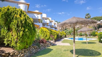 Honeymoon Penthouse, 3 Bedrooms, 2 Bathrooms (Calahonda Golf) | Property grounds