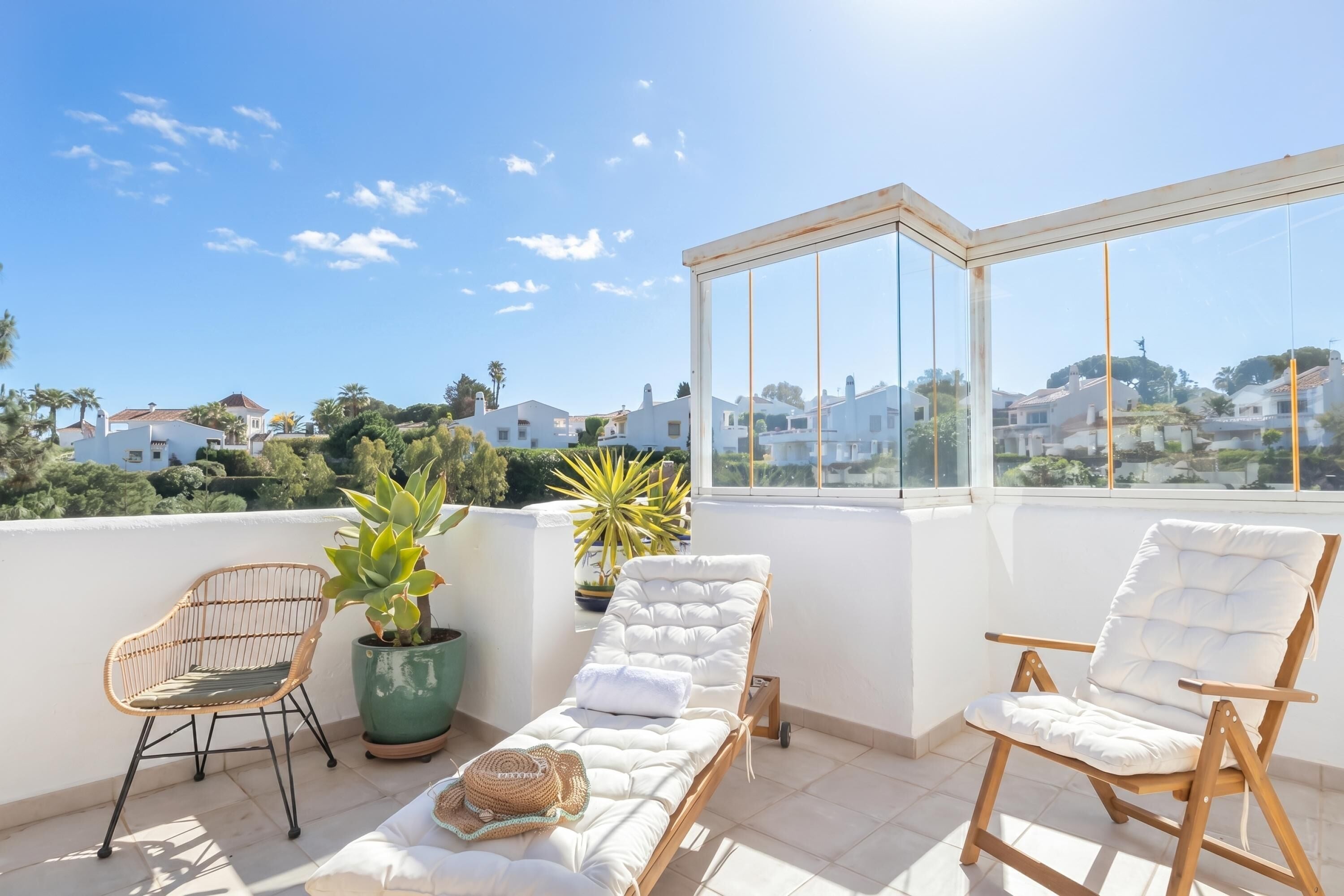 Loftsleilighet – honeymoon, flere soverom, 2 bad (Calahonda Golf) | Terrasse/patio