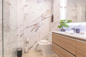 Standard Apartment, Multiple Bedrooms (Marbella Center 100m From The Beach) | Bathroom - Marbella Center 100m From The Beach (Marbella)