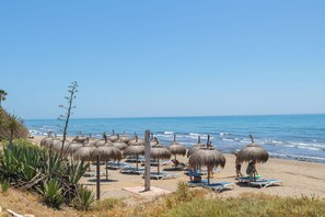 Honeymoon Villa, Multiple Bedrooms (Villa Caribe Playa) | Beach - Villa Caribe Playa (Marbella)