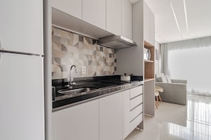 Standard Apartment, 1 Bedroom (626618) | Private kitchen | Full-size fridge, microwave, stovetop, espresso maker