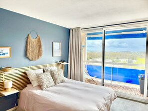 3 bedrooms, desk, iron/ironing board, free WiFi - Magnificent apartment with splendid view (Blanquefort)