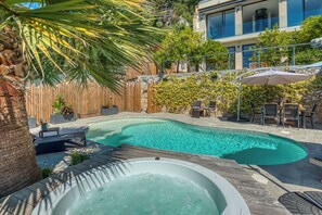 Pool - Lower villa for 4 pax, sea view, Pool &Jacuzzi (Villefranche-sur-Mer)