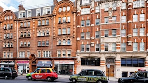 Basic Apartment | Point of interest - Stylish Buckingham Apartment Victoria (London)