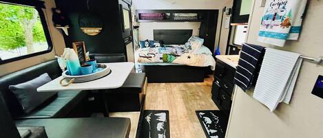 1 makuuhuone, vuodevaatteet