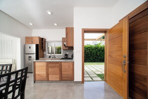 Mixer, freezer, kitchen islands - MODERN 2 BEDROOM VILLA IN SOSUA  (Sosúa)