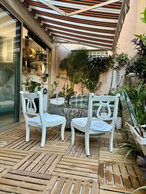 Terrace/patio - Close to the beach and shopping center  (Sainte-Maxime)