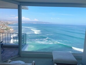 Interior - Amazing OCEANFRONT Views! 2HUGE Rosarito Condos/Entire Floor! Priv Beach SurfK38 (Playas de Rosarito)