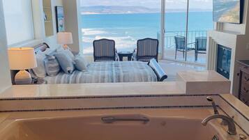 4 bedrooms, free WiFi, bed sheets, wheelchair access