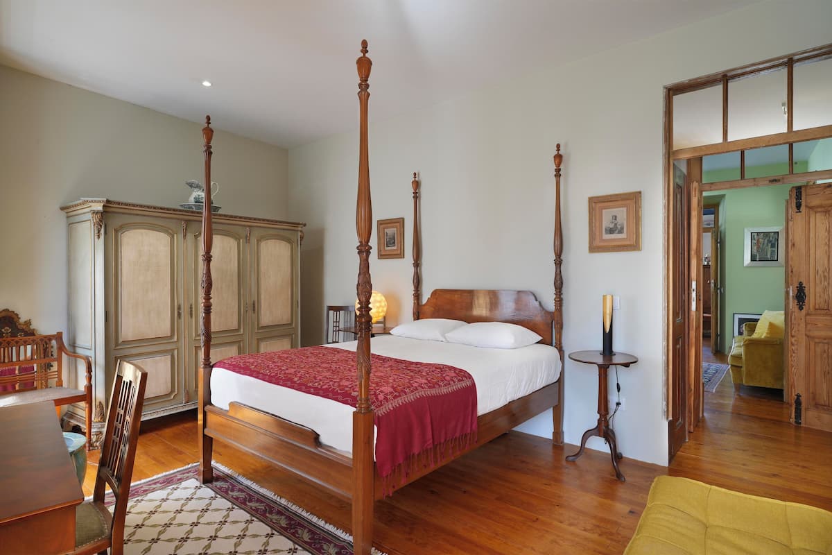Comfort-Dreibettzimmer | Bettwäsche aus ägyptischer Baumwolle, hochwertige Bettwaren