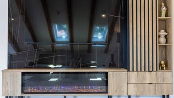 Een flatscreentelevisie