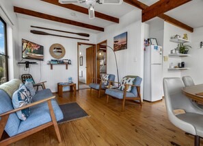TV, fireplace, DVD player