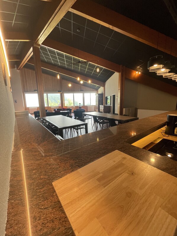 Dining - Exceptionnel Loft à Altitude 1500 (Le Lioran)