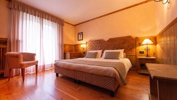 Minibar, in-room safe, individually furnished, desk